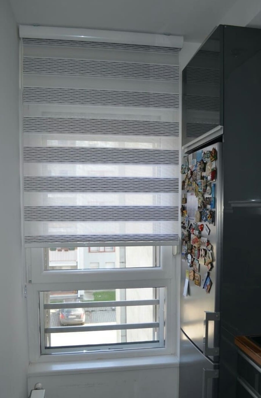 Zebra zavesa za kuhinju